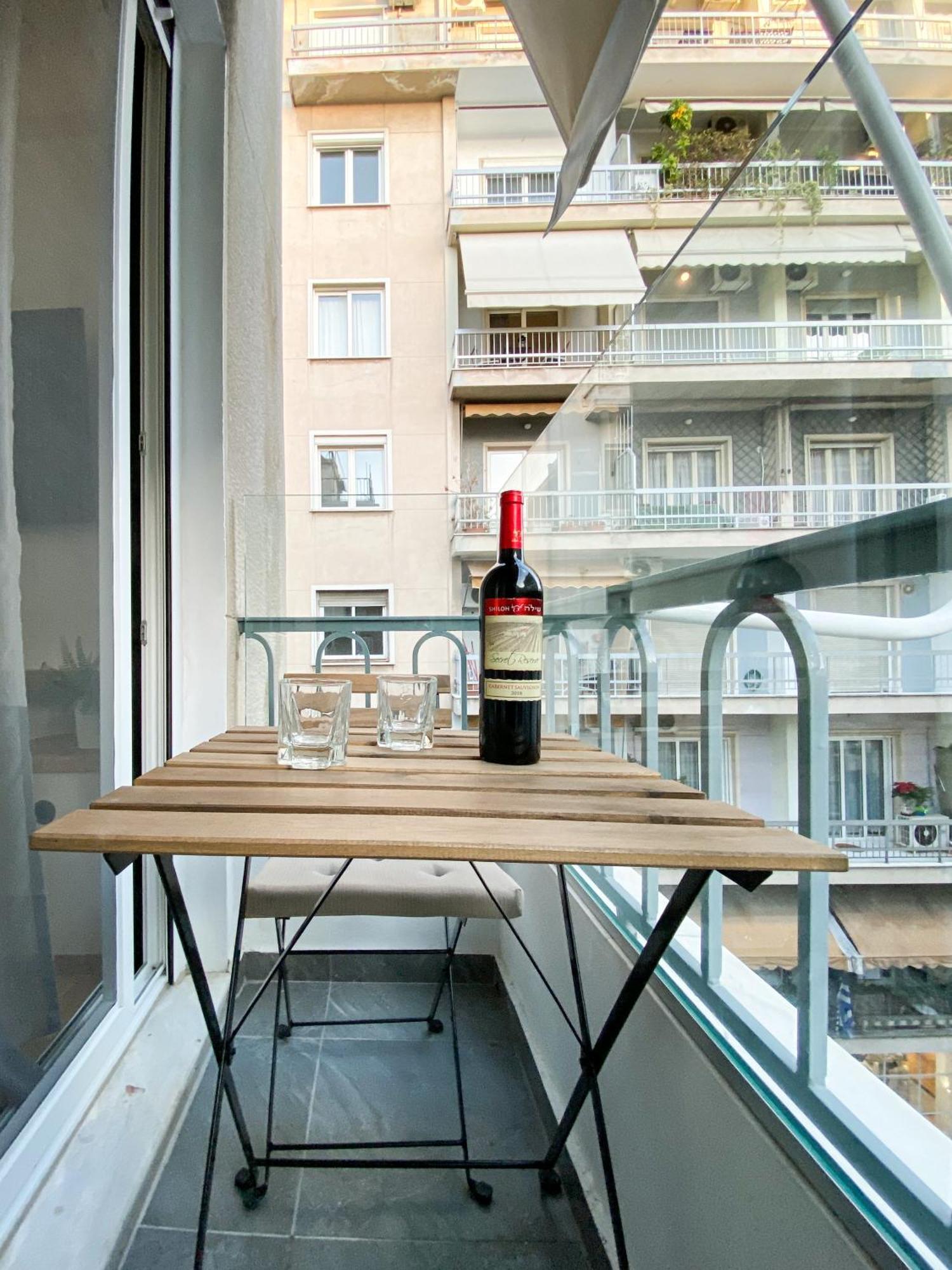 Paradise+ With Jacuzzi In The Heart Of Athens! Athens