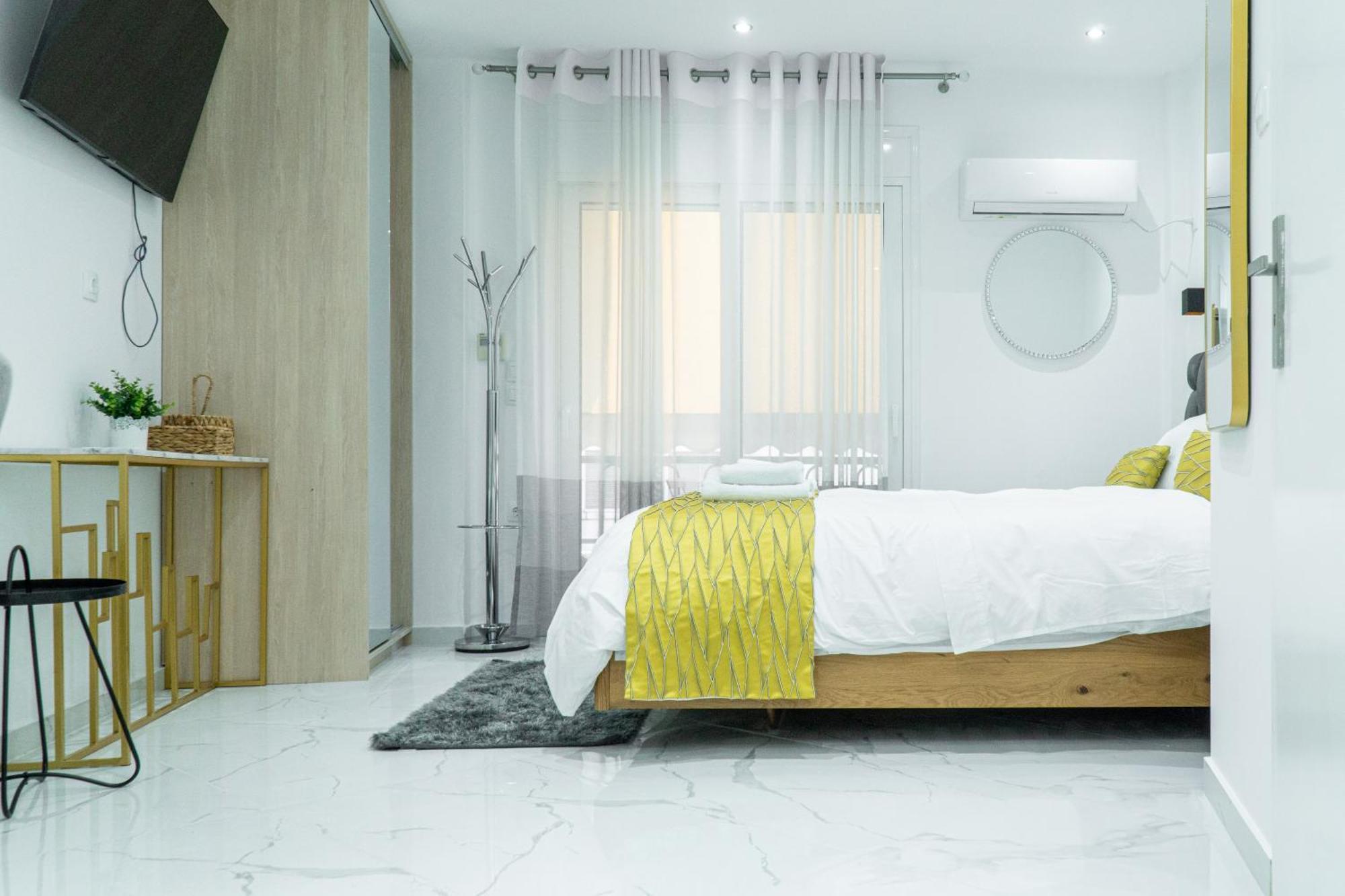 Paradise+ With Jacuzzi In The Heart Of Athens!