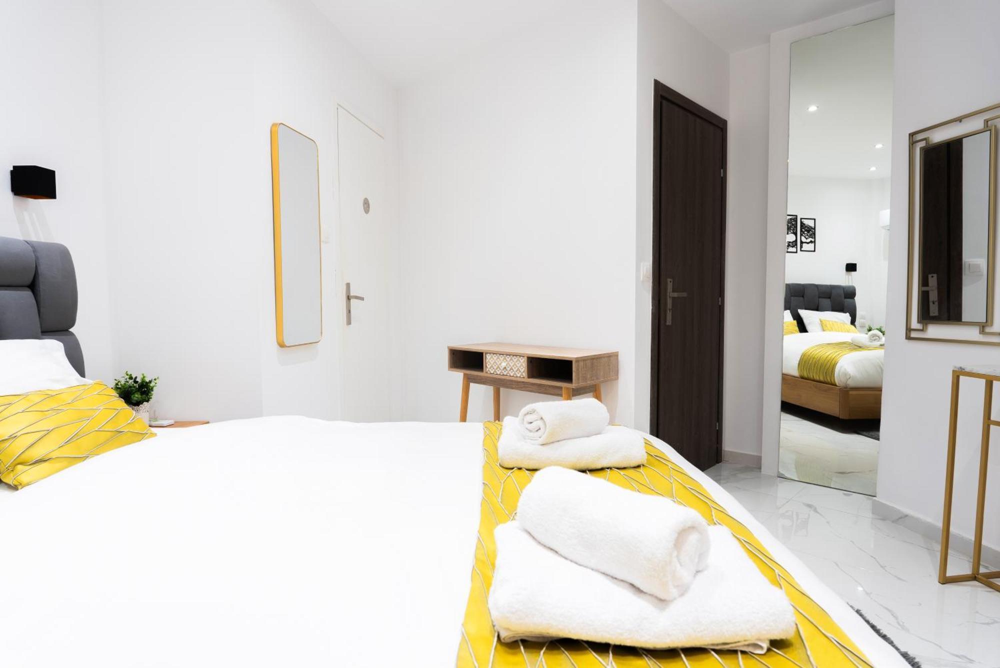 Paradise+ With Jacuzzi In The Heart Of Athens! * Athens